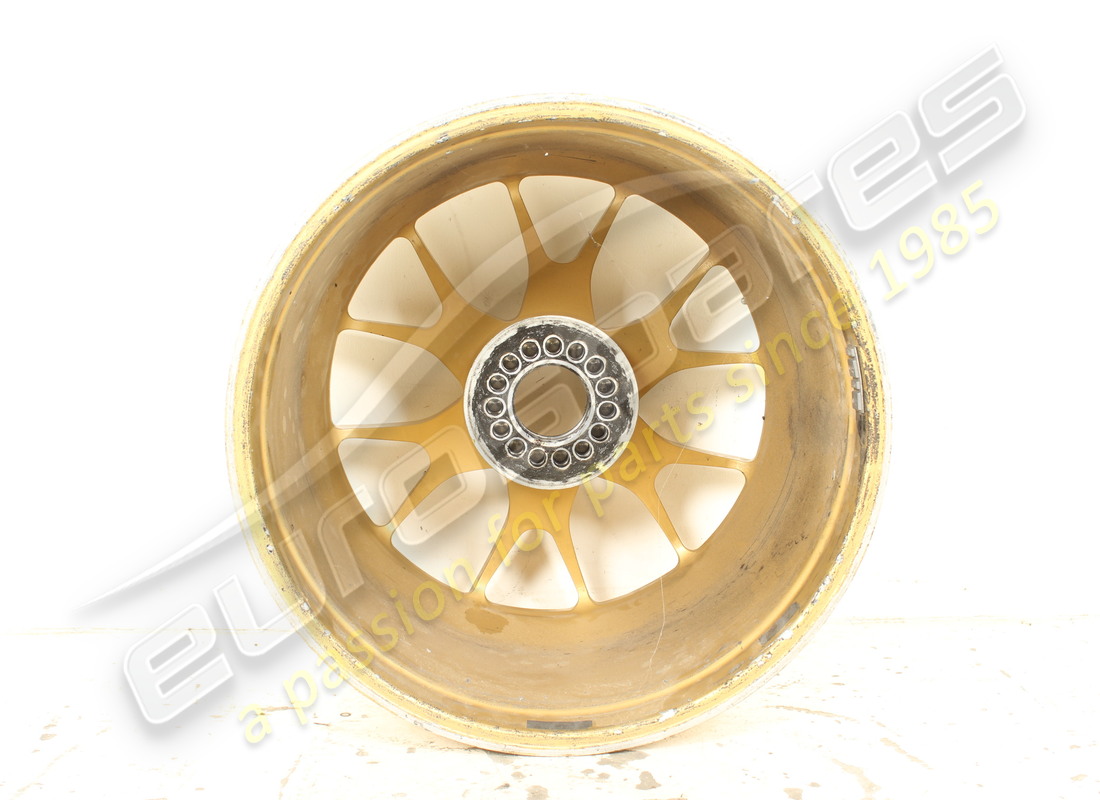 used ferrari rear wheel. part number 341320 (3)