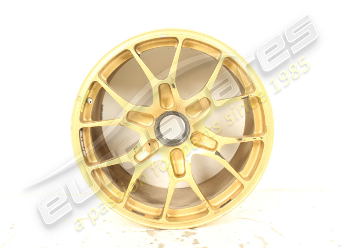 USED Ferrari REAR WHEEL . PART NUMBER 341320 (1)