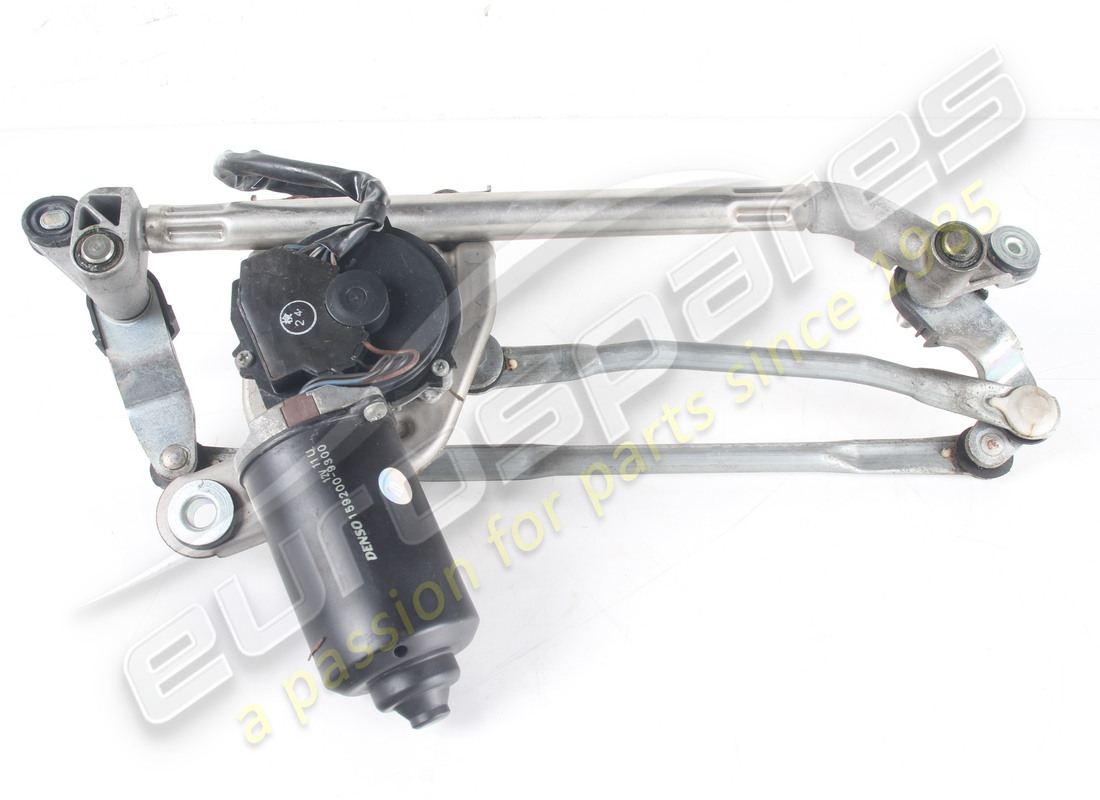 USED FERRARI WINDSCREEN WIPER WITH MOTOR. PART NUMBER 84198200 (1) used ferrari windscreen wiper with motor. part number 84198200 (1)
