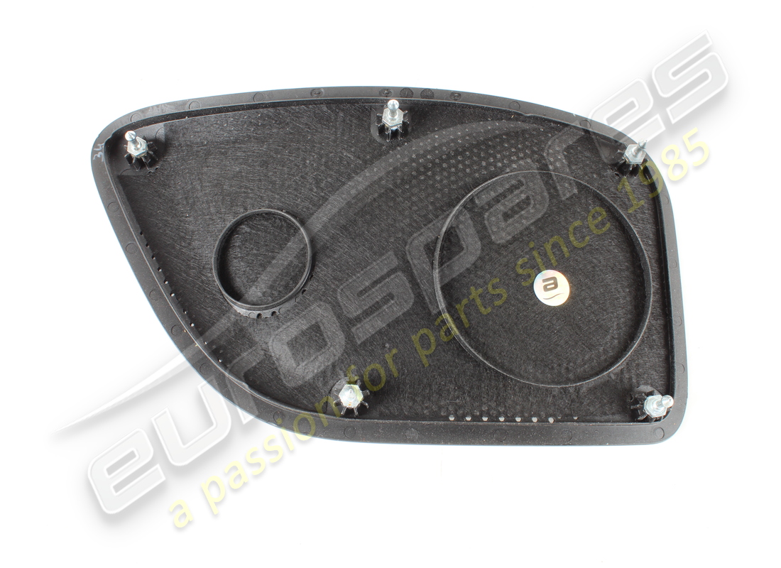 USED FERRARI COMPLETE RH REAR GRILLE. PART NUMBER 915907 (2) used ferrari complete rh rear grille. part number 915907 (2)