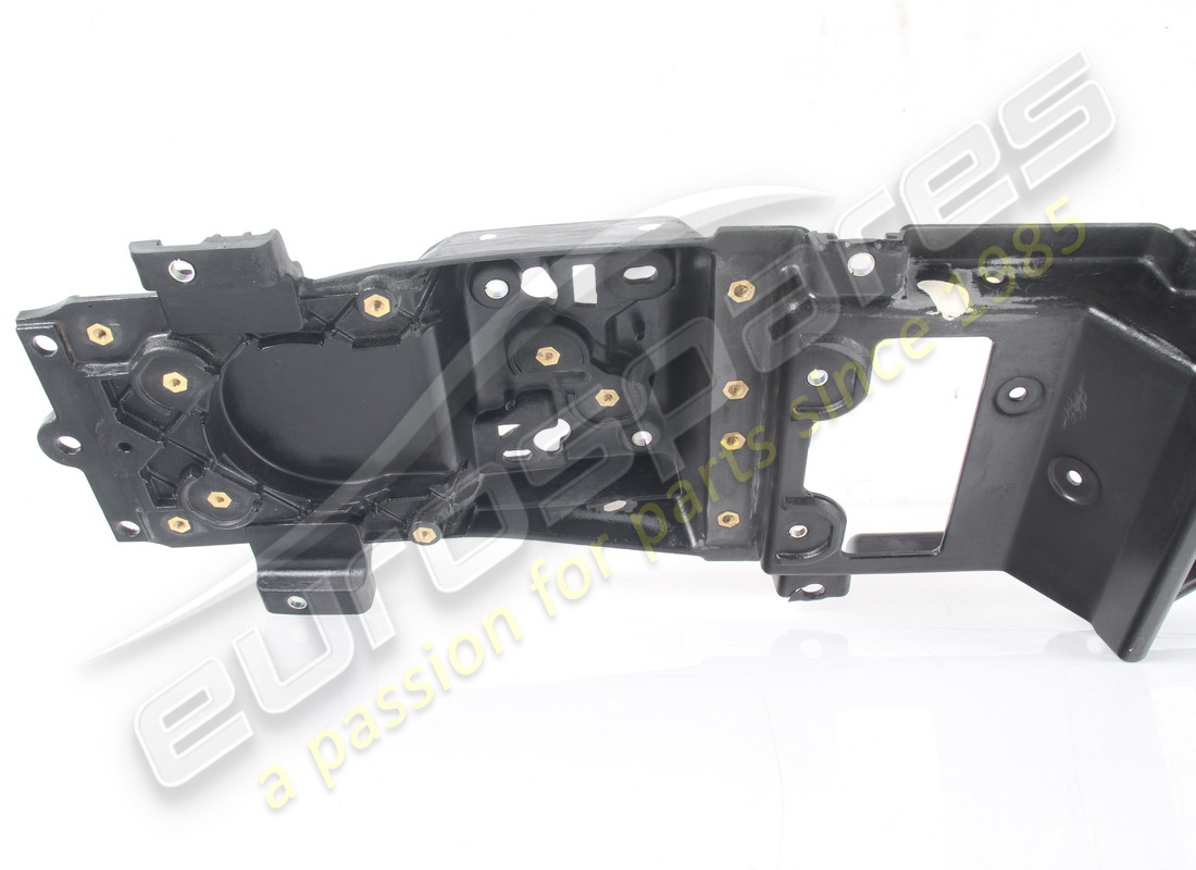 USED FERRARI TUNNEL STRUCTURE. PART NUMBER 88955900 (8) used ferrari tunnel structure. part number 88955900 (8)