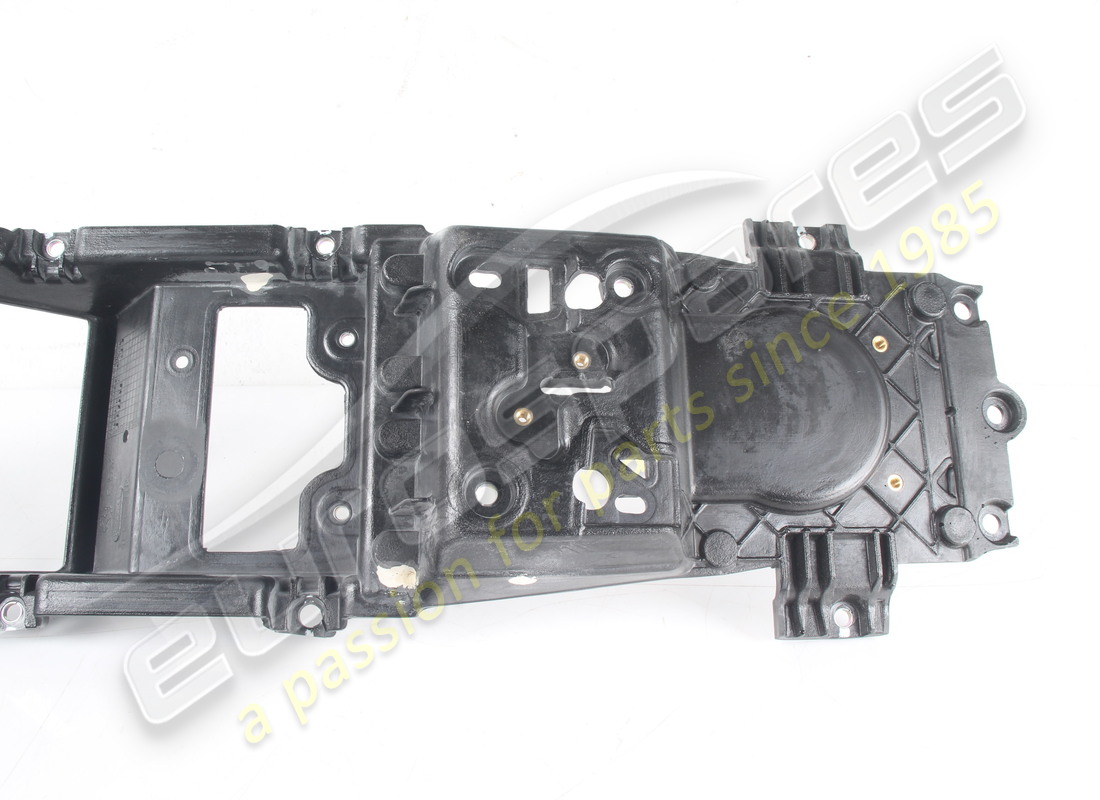 USED FERRARI TUNNEL STRUCTURE. PART NUMBER 88955900 (4) used ferrari tunnel structure. part number 88955900 (4)