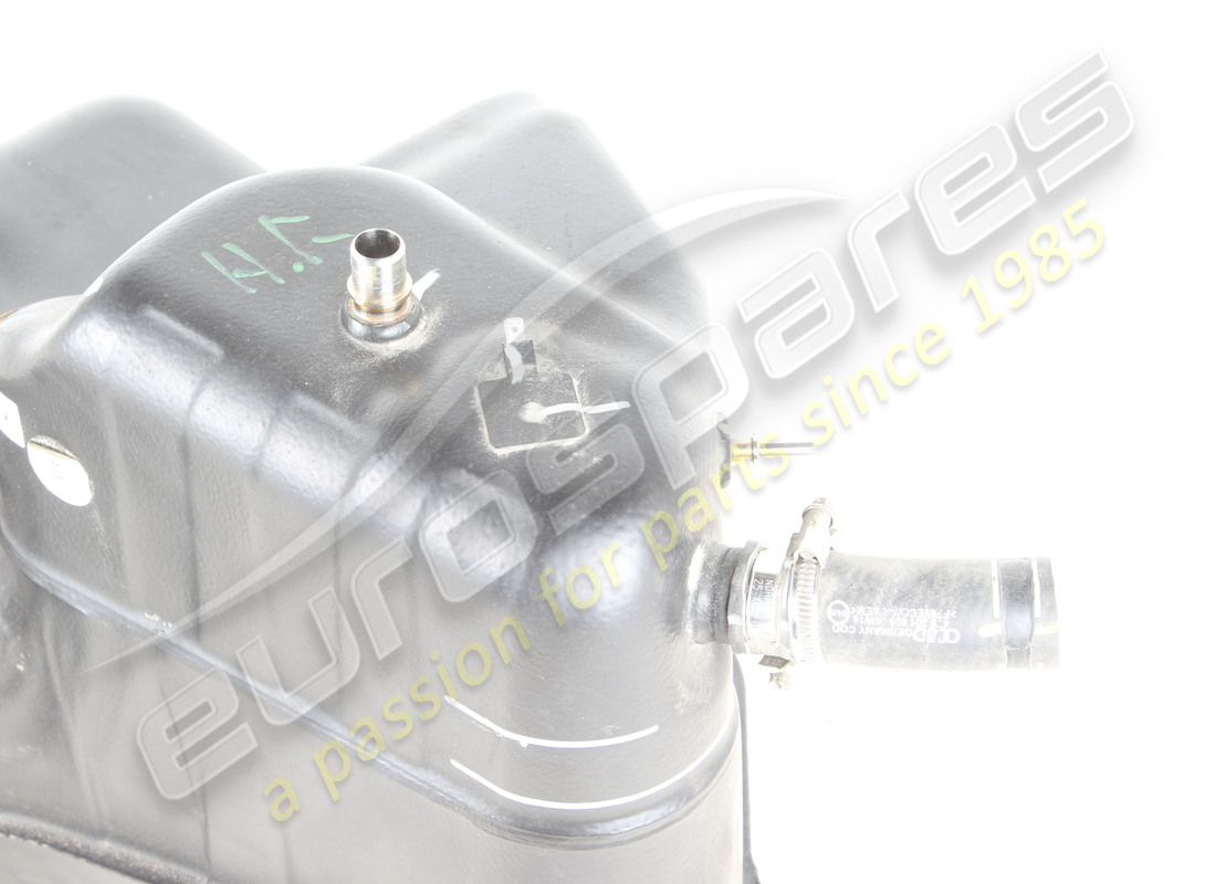 used lamborghini fuel tank. part number 4t7201022a (2)