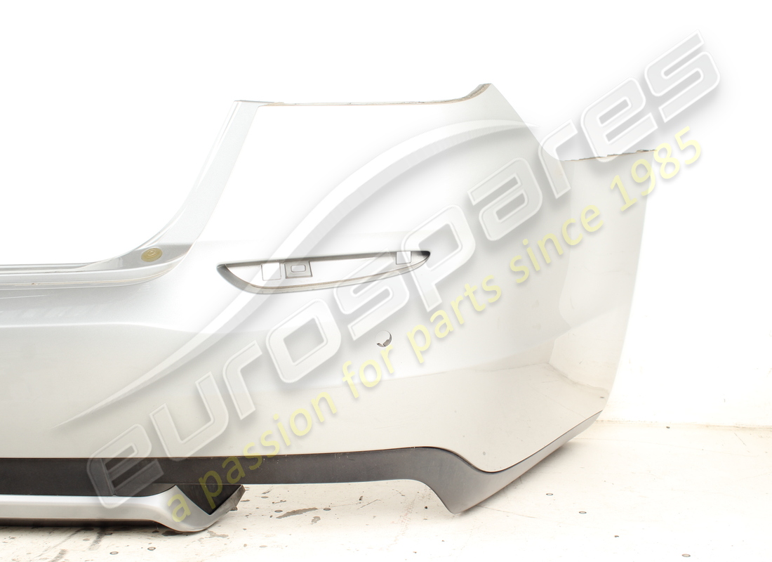 used maserati rear bumpers and rear aerody. part number 673004368 (5)