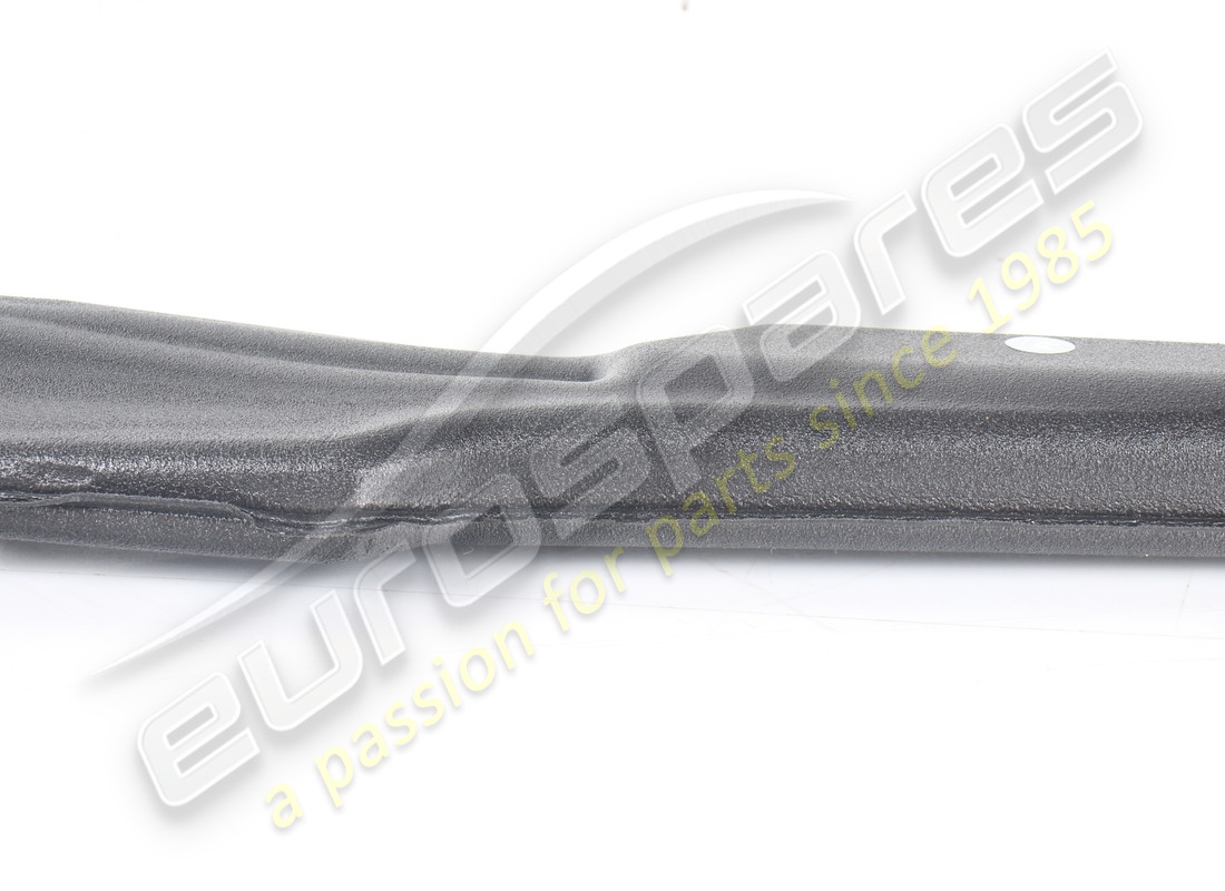 USED FERRARI RH REAR CABIN AIR DUCT. PART NUMBER 89283800 (6) used ferrari rh rear cabin air duct. part number 89283800 (6)