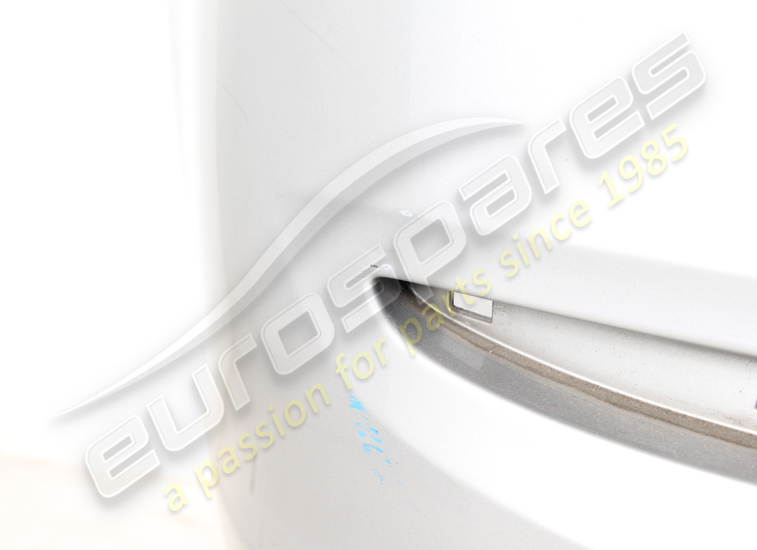 used maserati rear bumpers and rear aerody. part number 673004368 (3)