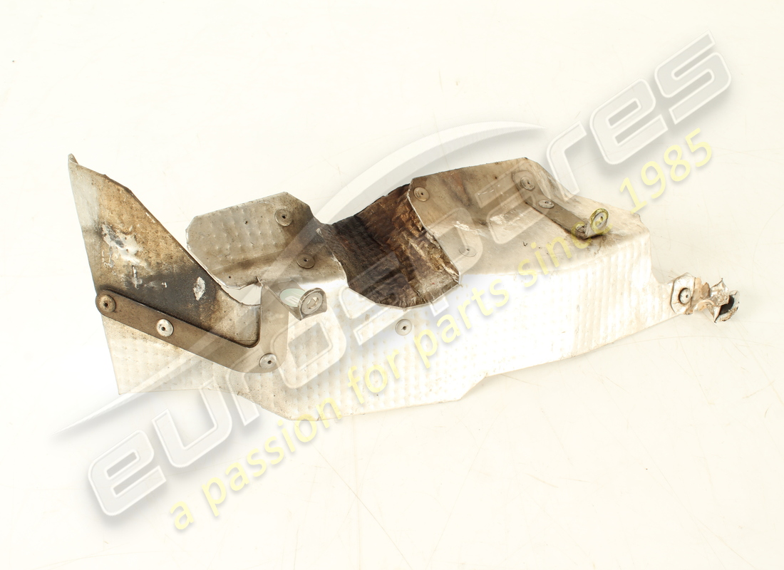 used ferrari complete rh rear head heat shi. part number 295113 (5)