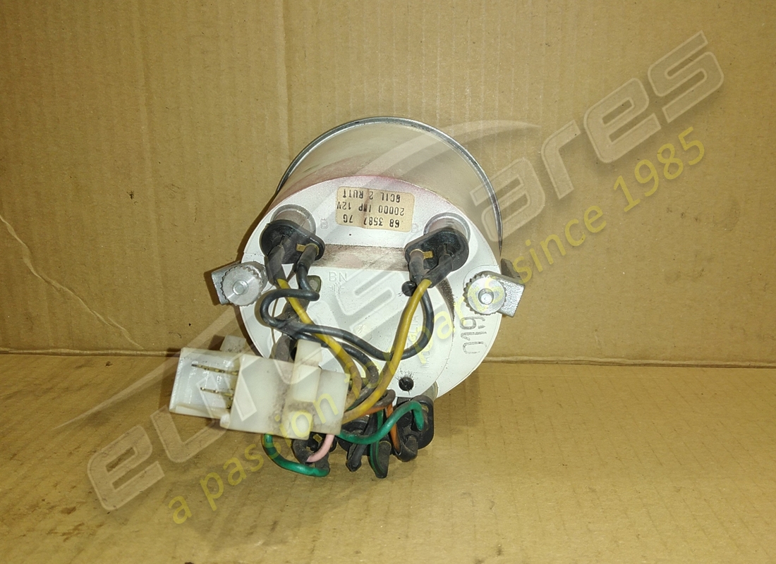 USED FERRARI REV COUNTER. PART NUMBER 40084204 (3) used ferrari rev counter. part number 40084204 (3)