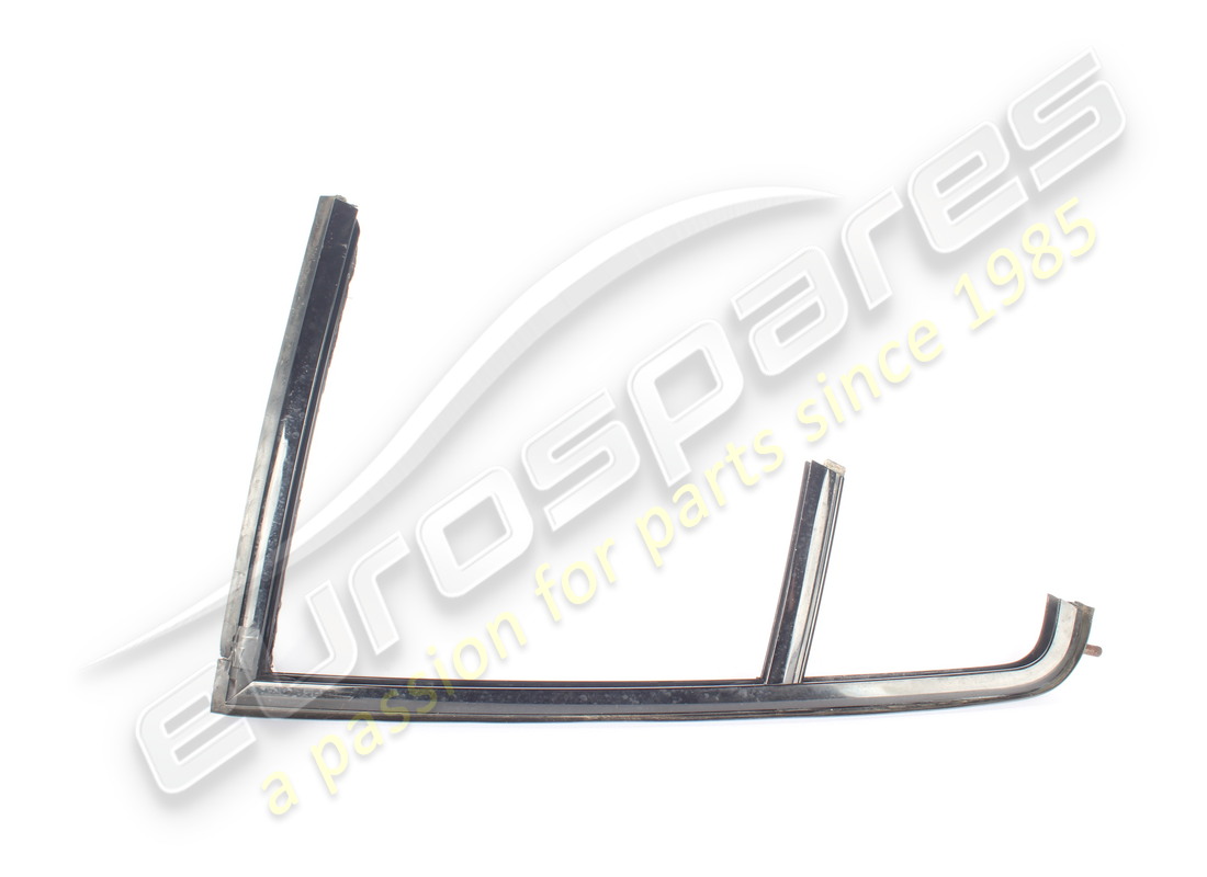 USED Ferrari RH REAR QUARTER LIGHT FRAME GTB . PART NUMBER 60262904 (1)