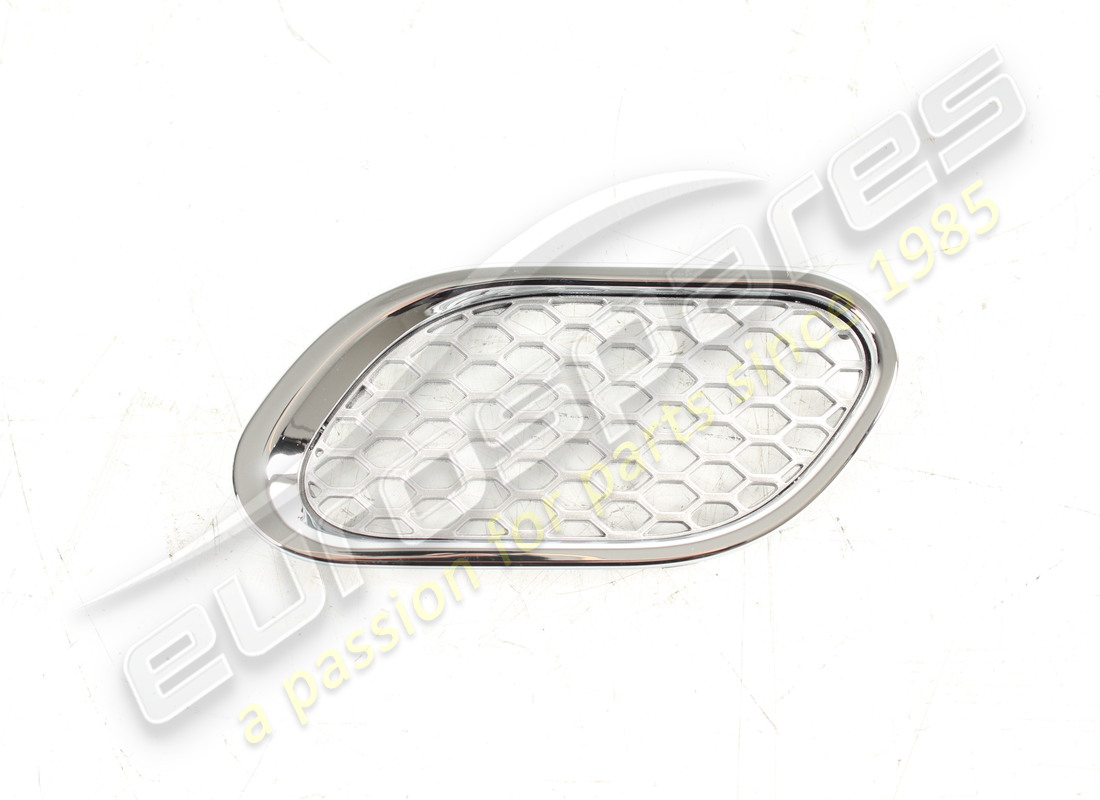 NEW MASERATI RH LATERAL AIR OUTLET OPEN. PART NUMBER 69283200 (2) new maserati rh lateral air outlet open. part number 69283200 (2)