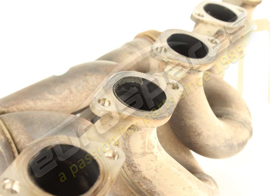 USED FERRARI COMPLETE RH EXHAUST MANIFOLD. PART NUMBER 281030 (4) used ferrari complete rh exhaust manifold. part number 281030 (4)