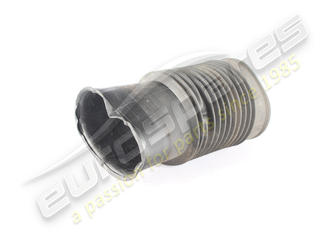 USED MASERATI SLEEVE. PART NUMBER 675000520 (2) used maserati sleeve. part number 675000520 (2)