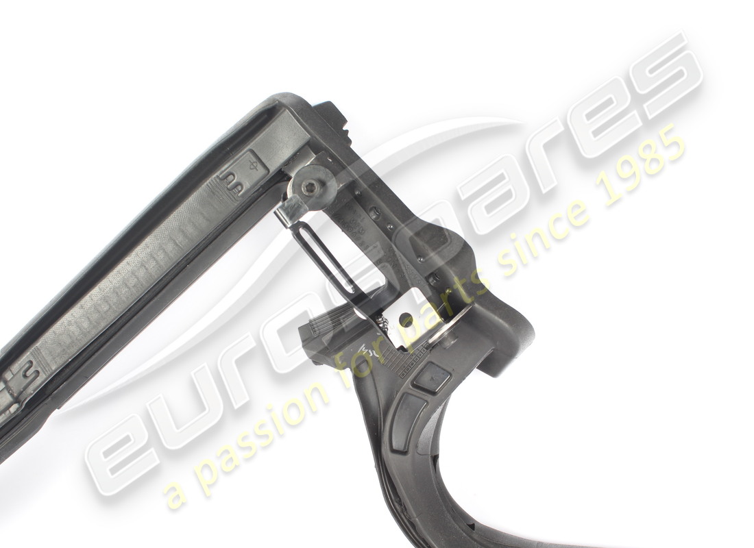 USED FERRARI GUARNIZIONE CONTORNO PORTA D. PART NUMBER 788061 (3) used ferrari guarnizione contorno porta d. part number 788061 (3)