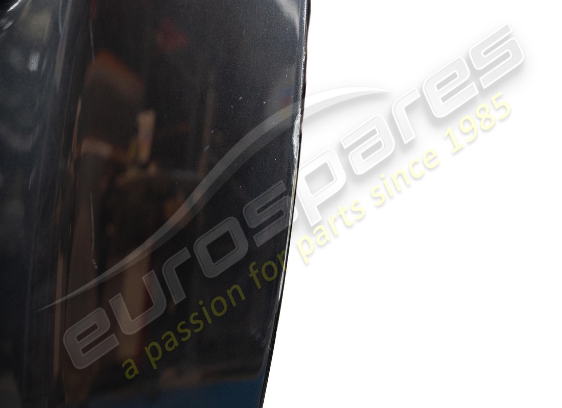 USED MASERATI CARBON FRONT BONNET. PART NUMBER 980145491 (4) used maserati carbon front bonnet. part number 980145491 (4)