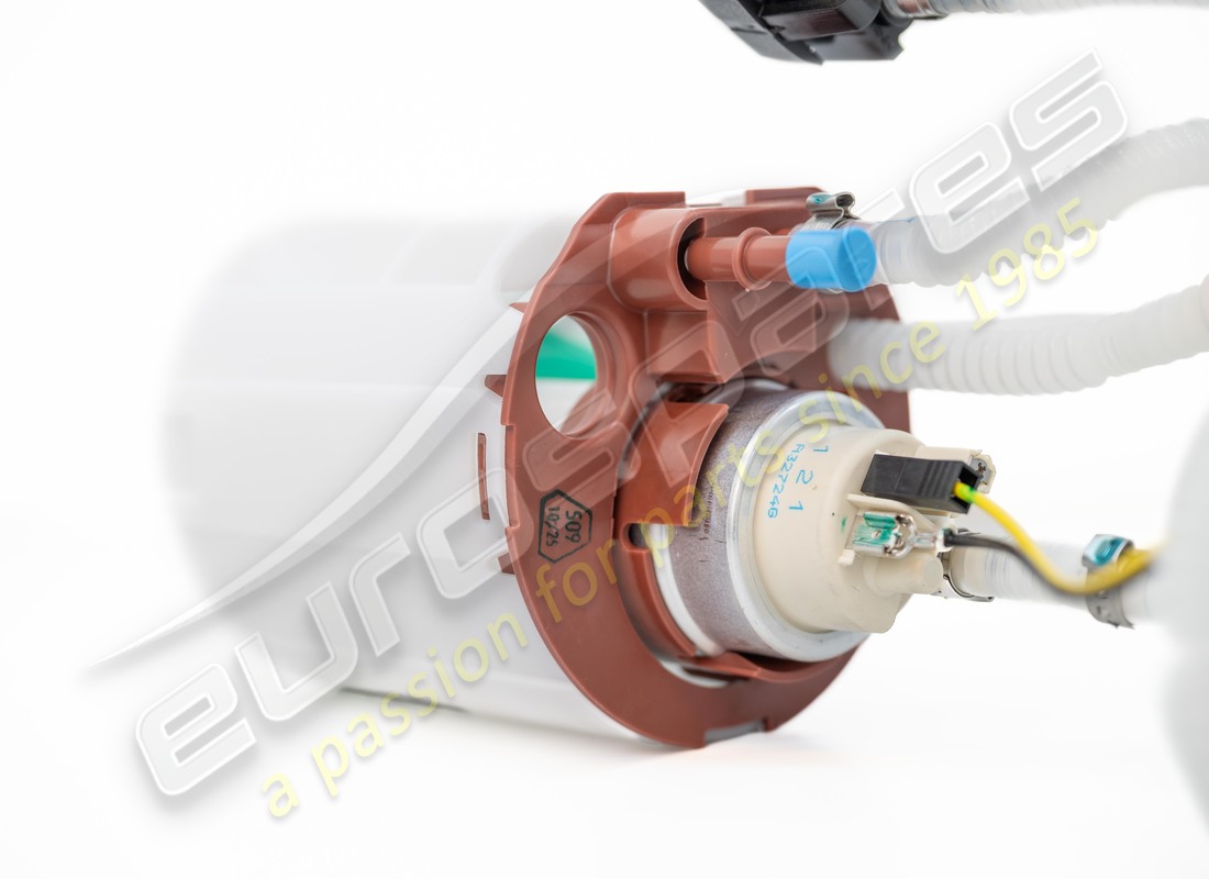 NEW PORSCHE FUEL PUMP. PART NUMBER 996620108BX (2) new porsche fuel pump. part number 996620108bx (2)