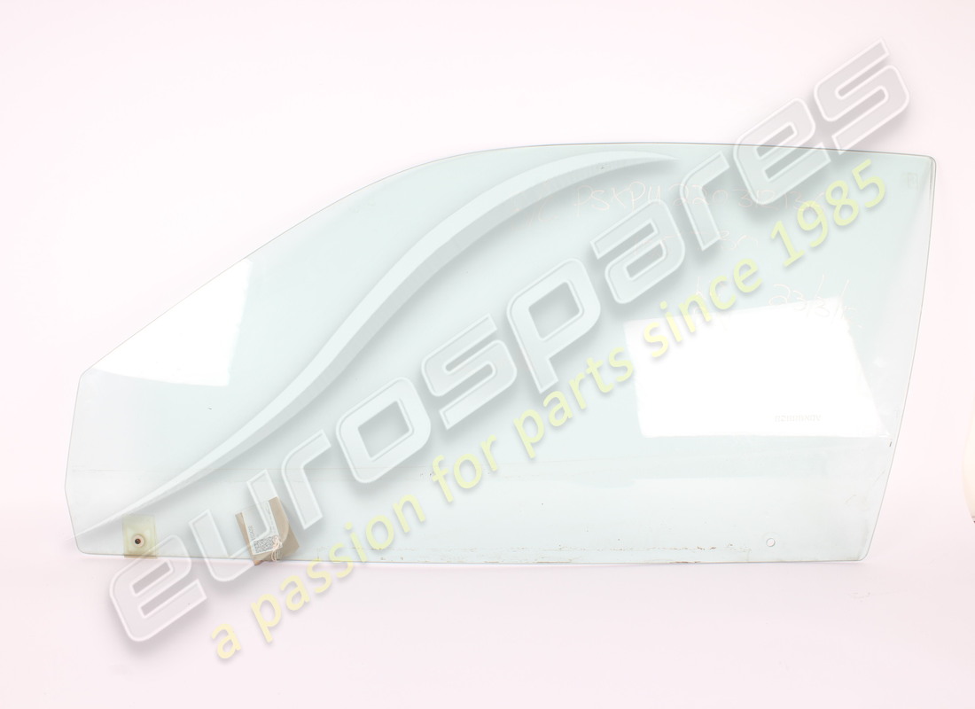 USED Ferrari LH DOOR GLASS . PART NUMBER 61034200 (1)