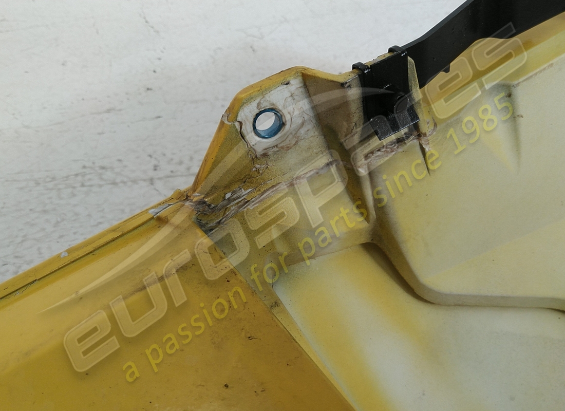 damaged lamborghini cover,fender. part number 470854959k (4)