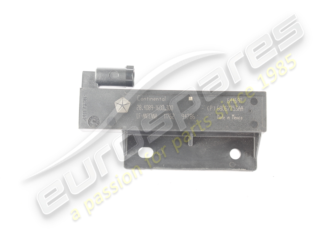 USED Maserati LUGGAGE COMP. PASSIVE ENTRY . PART NUMBER 675000241 (1)