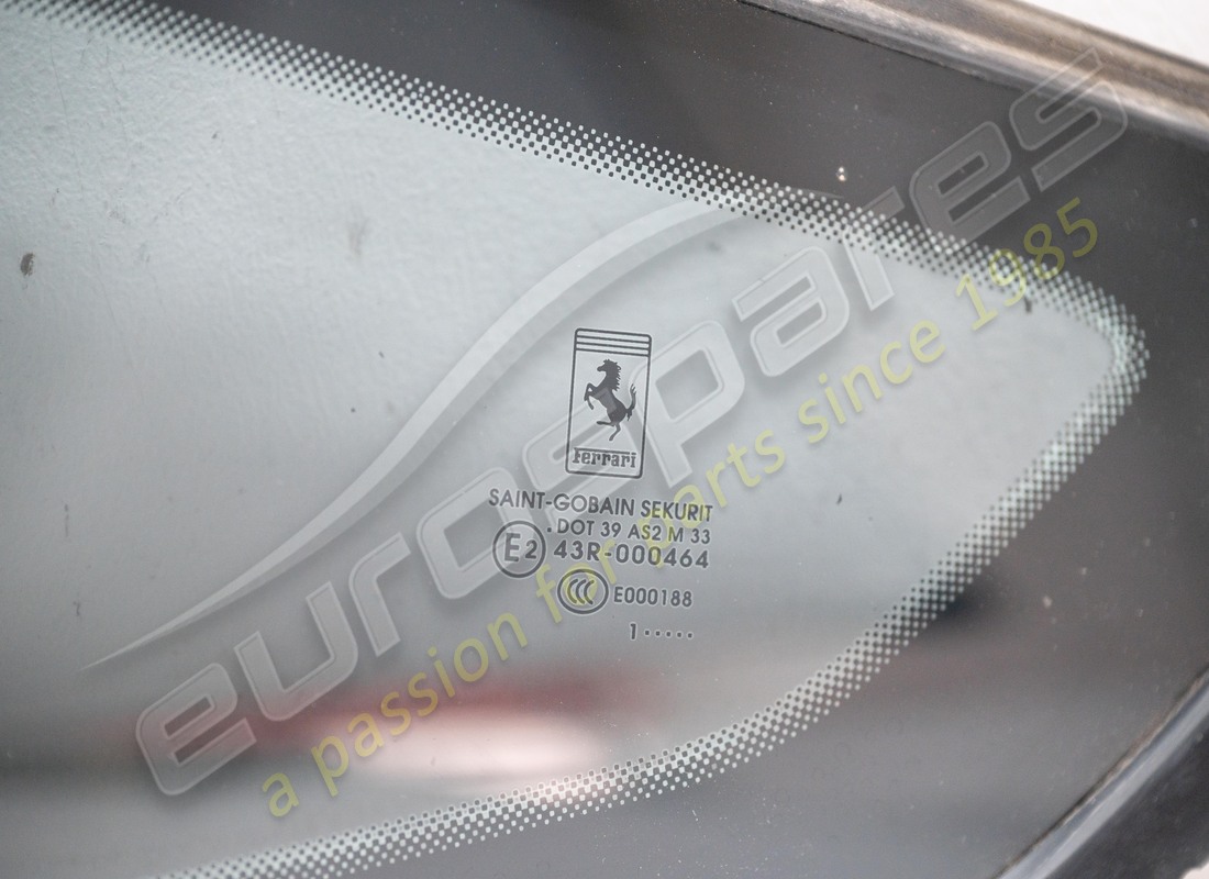 used ferrari lh rear window. part number 84342500 (2)