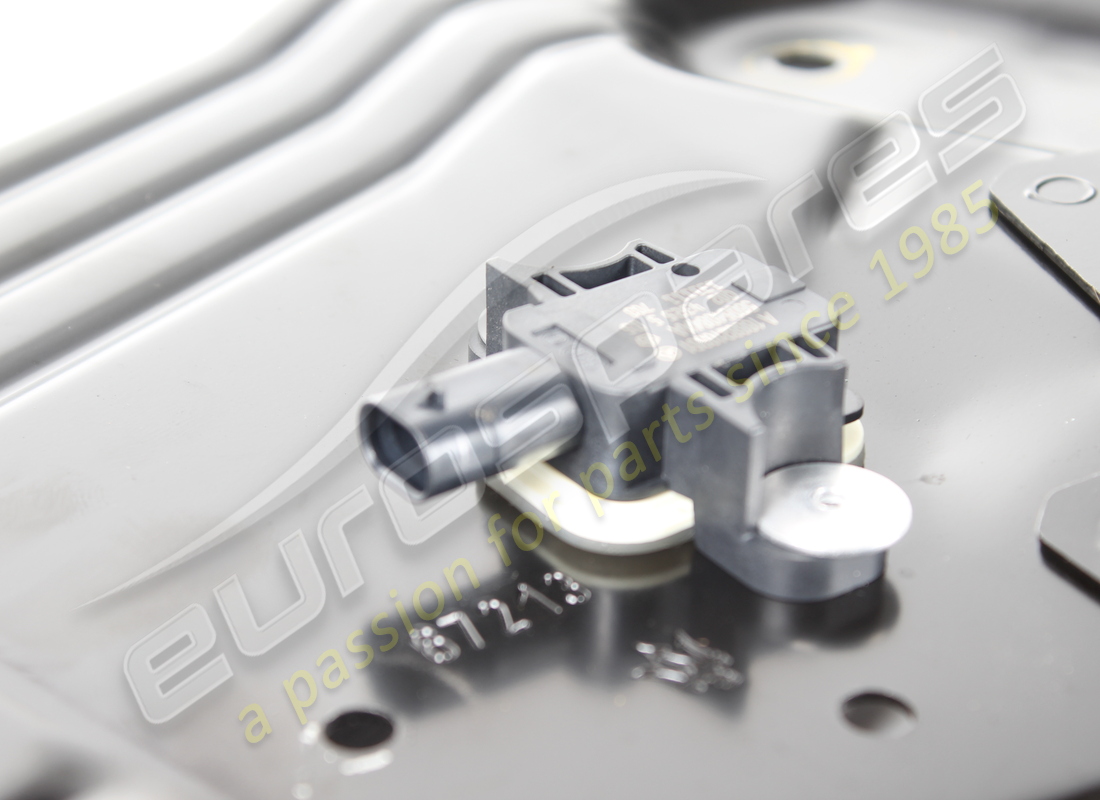 USED MASERATI MASERATI PART 670004454. PART NUMBER 670004454 (2) used maserati maserati part 670004454. part number 670004454 (2)