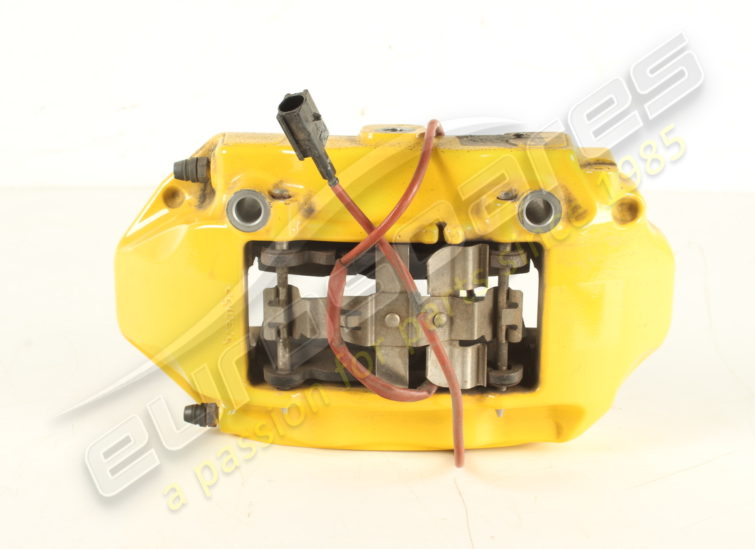 USED FERRARI REAR RH CALIPER WITH PADS. PART NUMBER 311677 (3) used ferrari rear rh caliper with pads. part number 311677 (3)