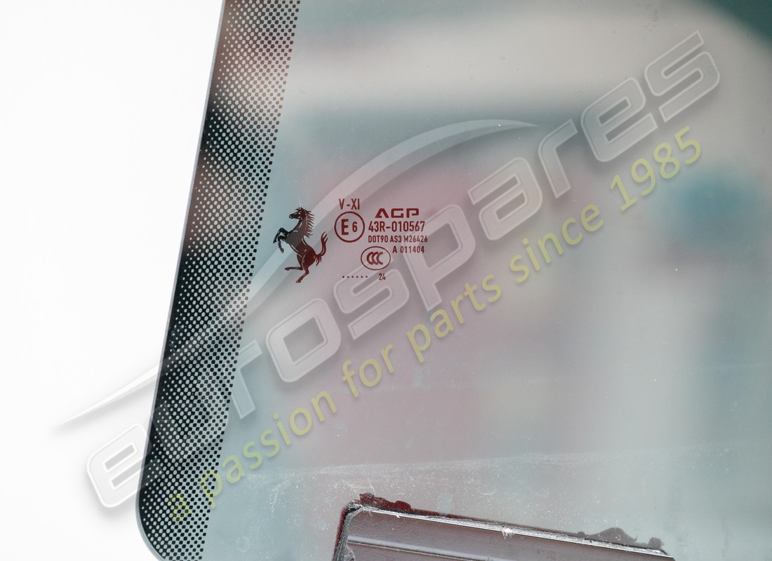 used ferrari complete cristallo opt privacy po. part number 879813 (2)