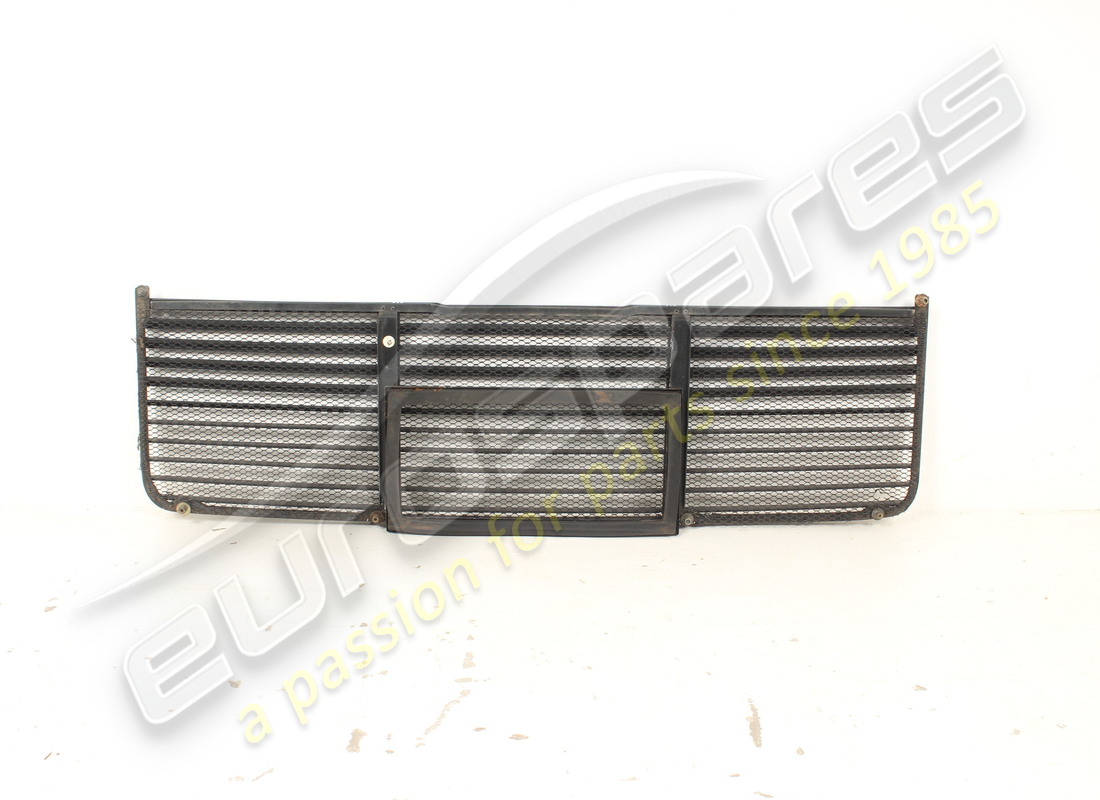 USED FERRARI REAR GRILLE ENGINE COVER. PART NUMBER 61500500 (2) used ferrari rear grille engine cover. part number 61500500 (2)