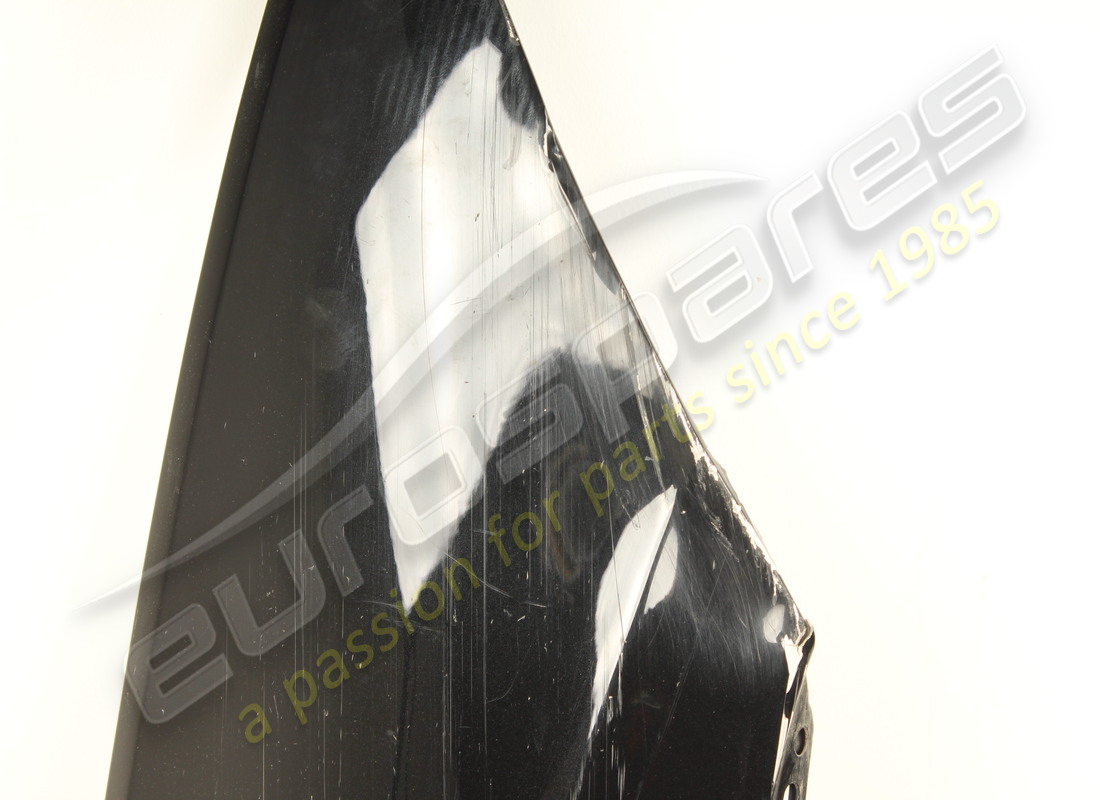 DAMAGED LAMBORGHINI RH FRONT FENDER. PART NUMBER 4ML821106A (4) damaged lamborghini rh front fender. part number 4ml821106a (4)