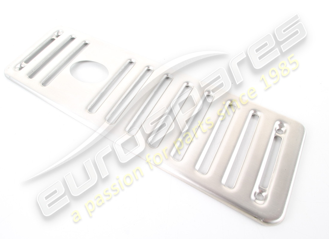 new maserati metal driver foot-rest lhd part number 673000077 (1)