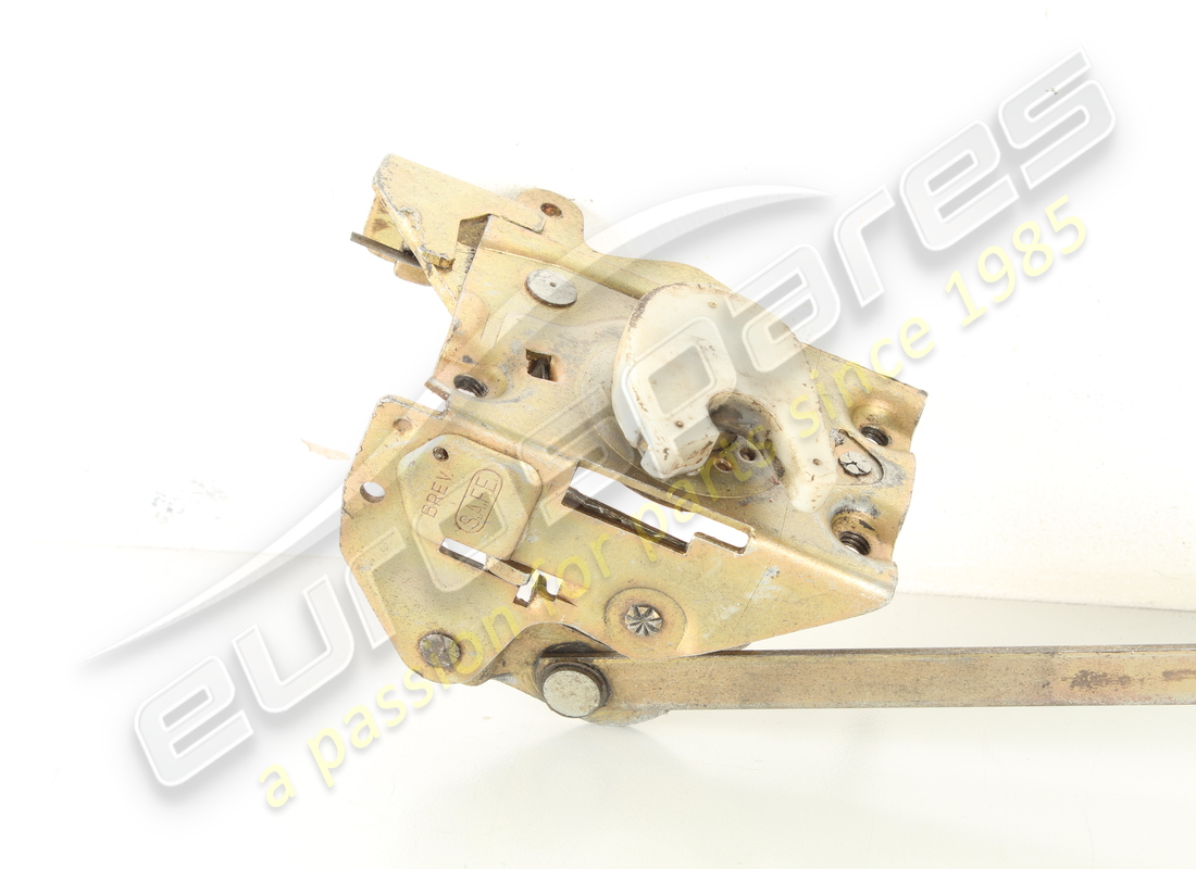 NEW (OTHER) FERRARI RH DOOR LOCK ASSEMBLY. PART NUMBER 40062200 (5) new (other) ferrari rh door lock assembly. part number 40062200 (5)