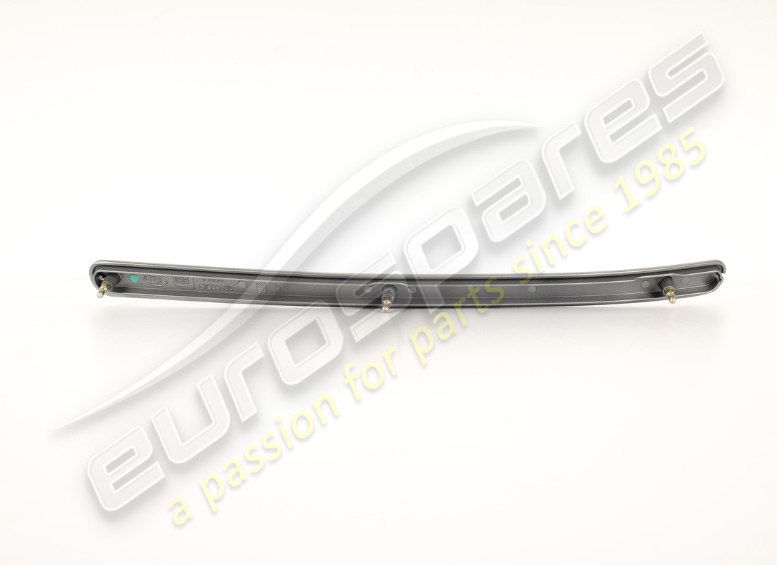 used maserati rear rh mouldingaluminium. part number 67393828 (2)