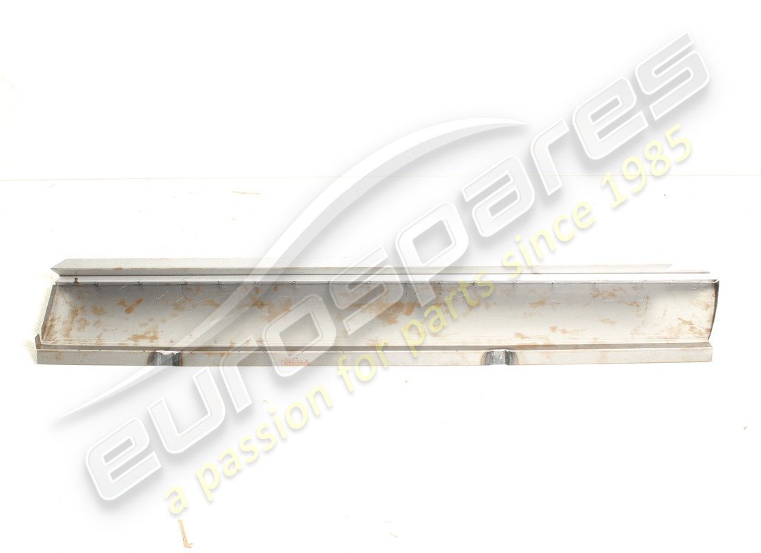 NEW EUROSPARES LH DOOR SILL. PART NUMBER 40156002 (2) new eurospares lh door sill. part number 40156002 (2)
