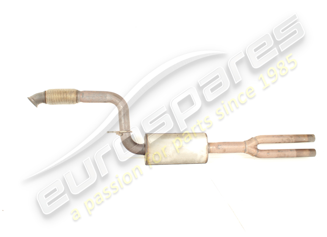 USED Maserati CENTRAL MUFFLER . PART NUMBER 670008322 (1)