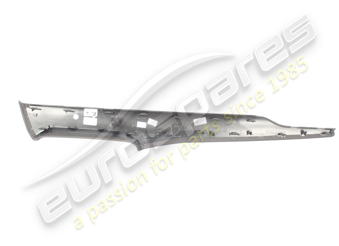 USED MASERATI PASSENGER SIDE DASHBOARD MOULDING. PART NUMBER 670200863 (3) used maserati passenger side dashboard moulding. part number 670200863 (3)