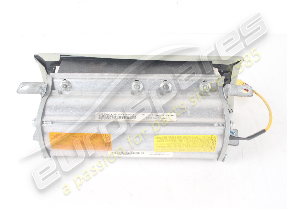 USED MASERATI PASSENGER SIDE AIRBAG RHD PART NUMBER 9810006.. (3) used maserati passenger side airbag rhd part number 9810006.. (3)