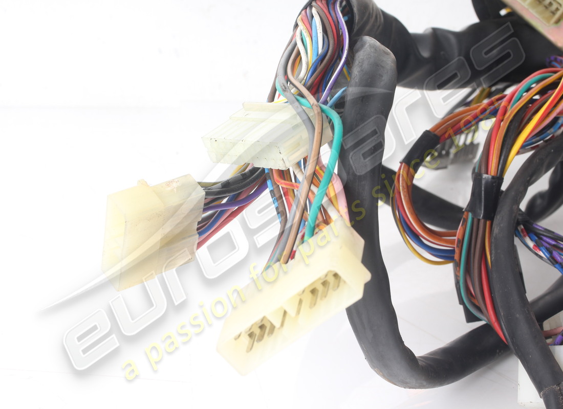 USED FERRARI DASHBOARD CABLES. PART NUMBER 61885800 (4) used ferrari dashboard cables. part number 61885800 (4)