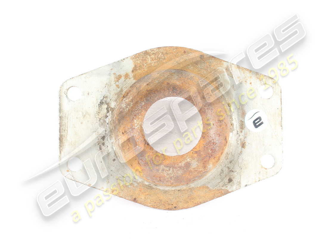 USED FERRARI UPPER CUP. PART NUMBER 190332 (2) used ferrari upper cup. part number 190332 (2)