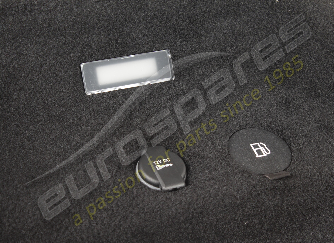 used ferrari complete rh luggage compartment side piece. part number 885560 (2)