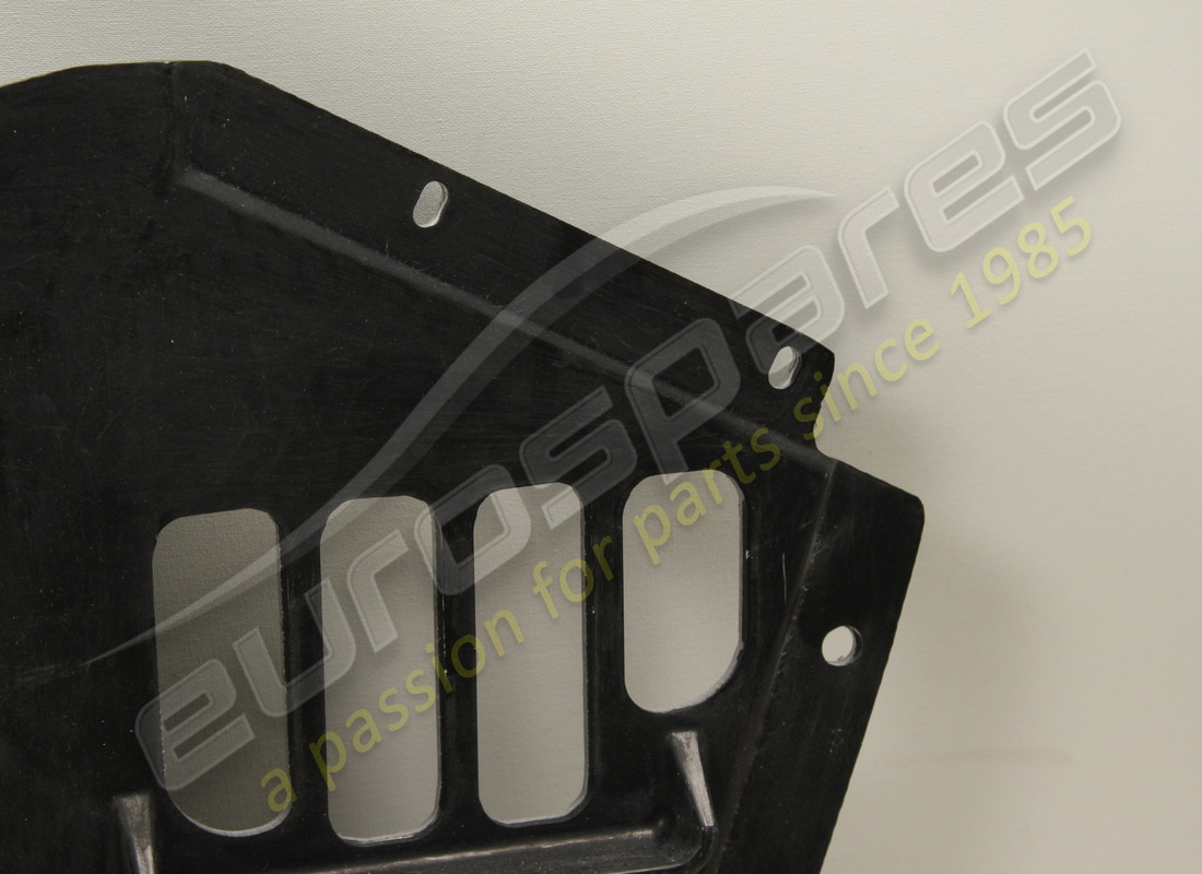 NEW (OTHER) LAMBORGHINI UNDERTRAY. PART NUMBER 400825201C (3) new (other) lamborghini undertray. part number 400825201c (3)