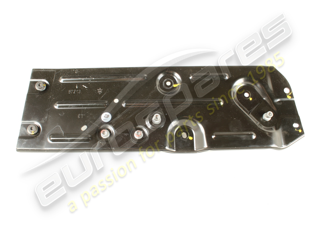 USED Maserati LH REAR DOOR CENTRAL REINFOR . PART NUMBER 670003153 (1)