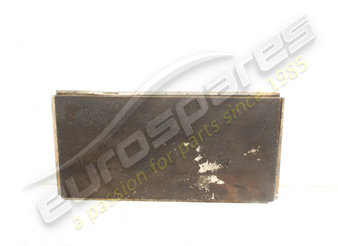 USED FERRARI BOTTOM PANEL. PART NUMBER 20003000 (2) used ferrari bottom panel. part number 20003000 (2)