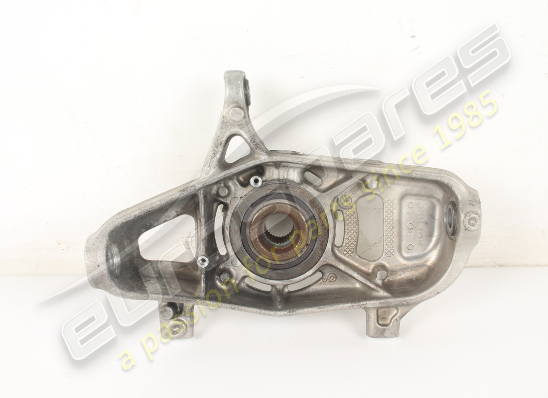 used ferrari complete lh front hub carrier. part number 843882 (2)