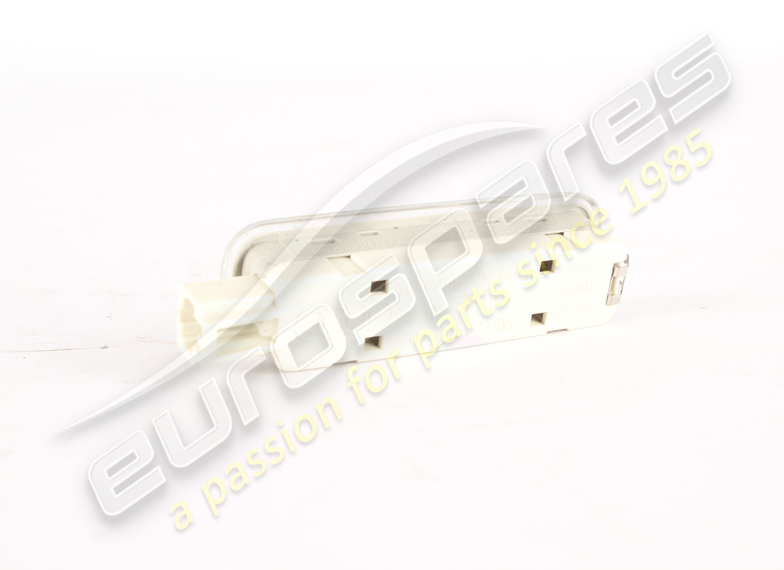 USED LAMBORGHINI INTERIOR LIGHT. PART NUMBER 4M0947105 (2) used lamborghini interior light. part number 4m0947105 (2)