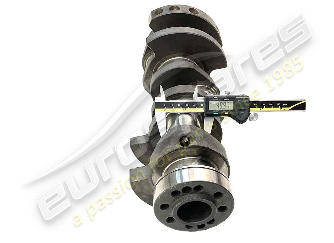 NEW MASERATI CRANKSHAFT 2.8. PART NUMBER 581020000 (5) new maserati crankshaft 2.8. part number 581020000 (5)