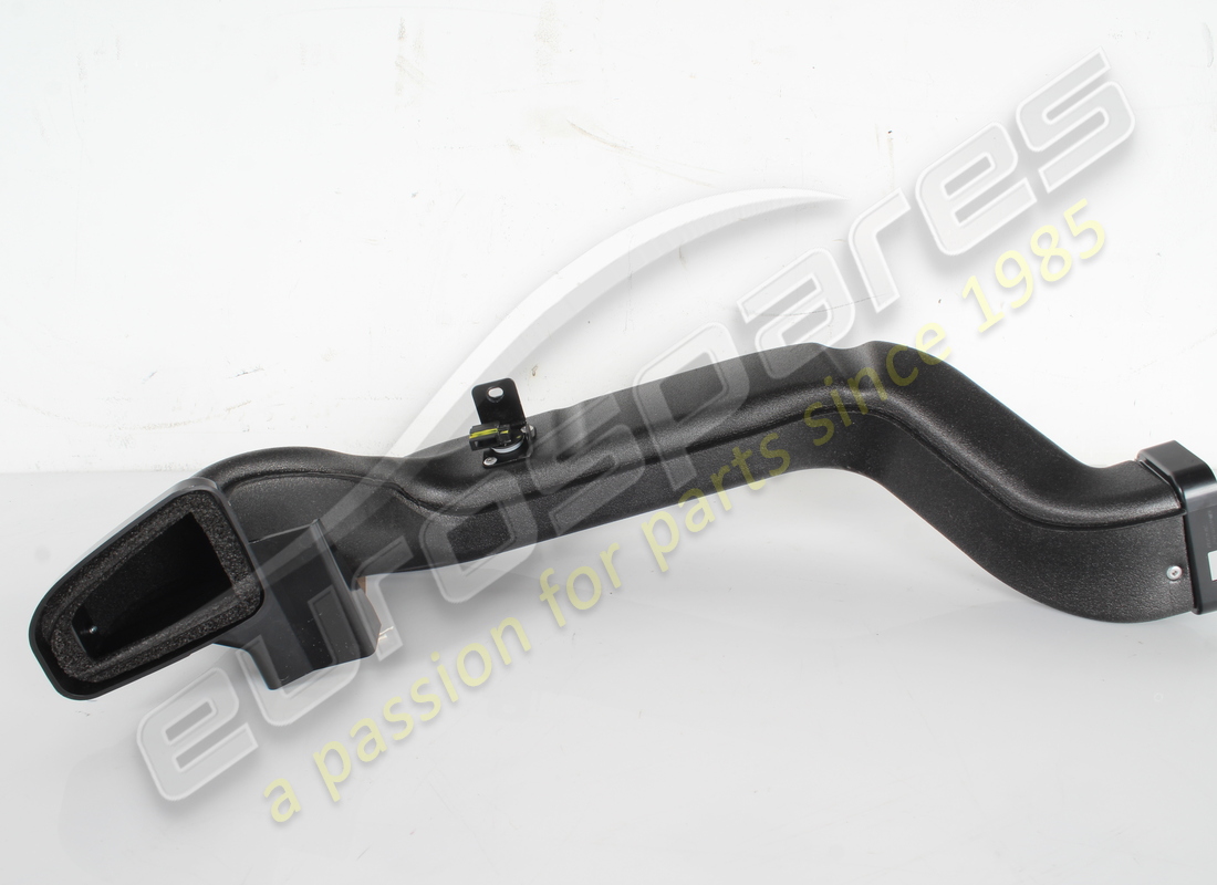 used ferrari condotto aria passeggero sx. part number 741814 (2)