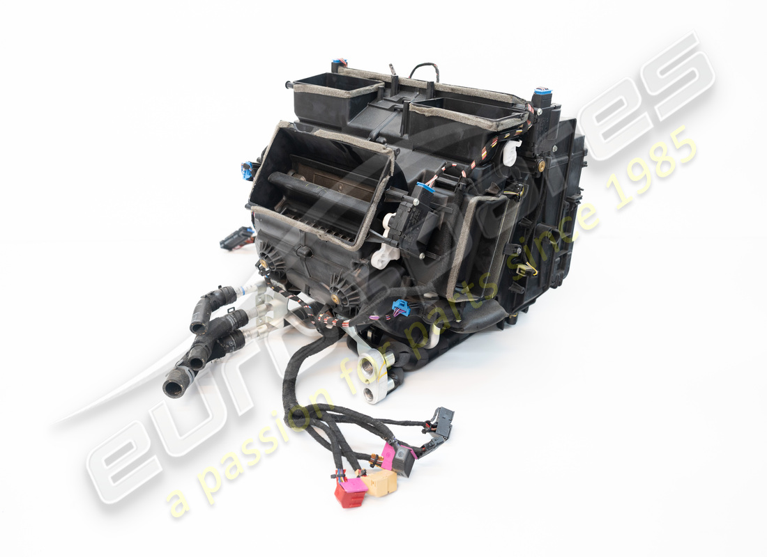 DAMAGED LAMBORGHINI HEATER MATRIX. PART NUMBER 400820351C (2) damaged lamborghini heater matrix. part number 400820351c (2)