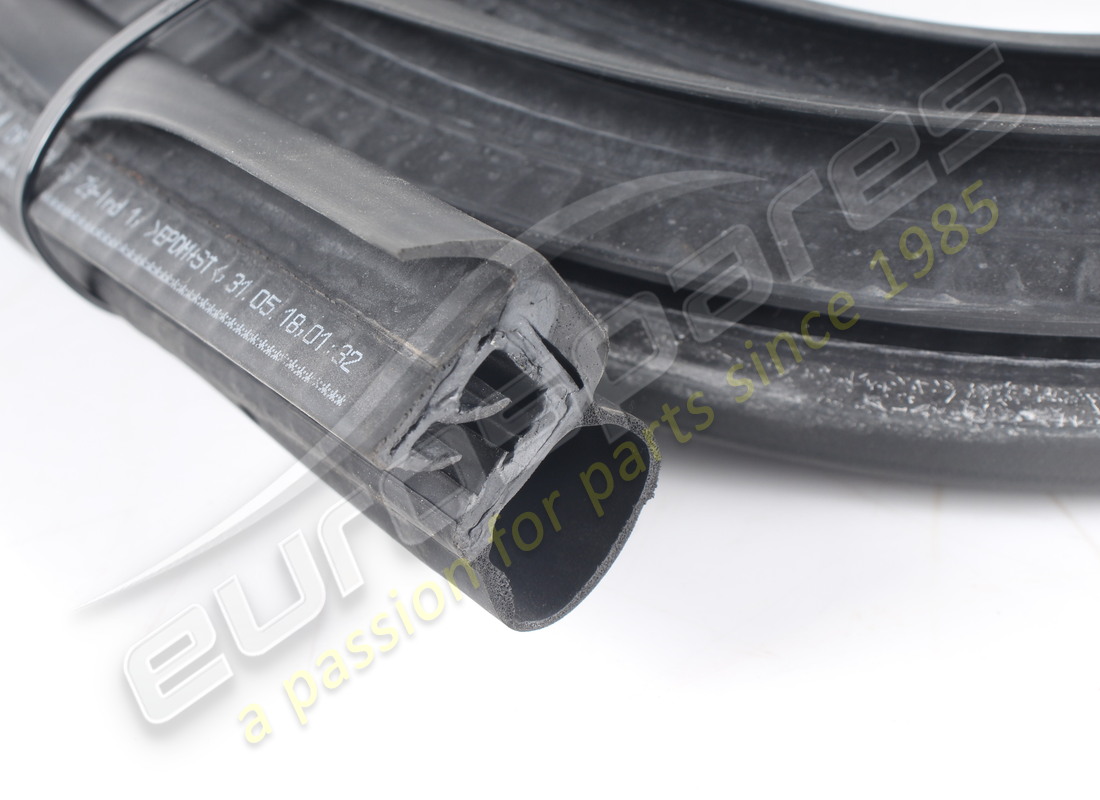 used ferrari lower door perimeter seal. part number 83461800 (2)