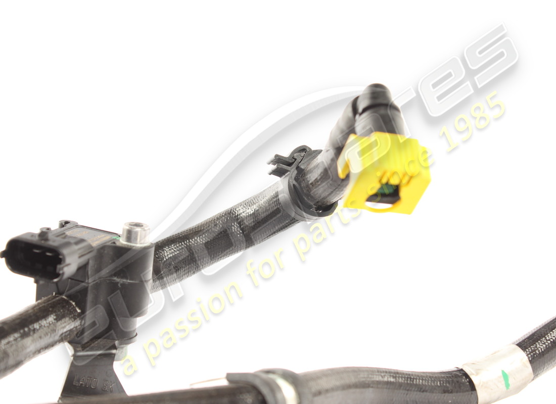 USED FERRARI COMPLETE LH CYLINDER BANK FLUS. PART NUMBER 843220 (2) used ferrari complete lh cylinder bank flus. part number 843220 (2)