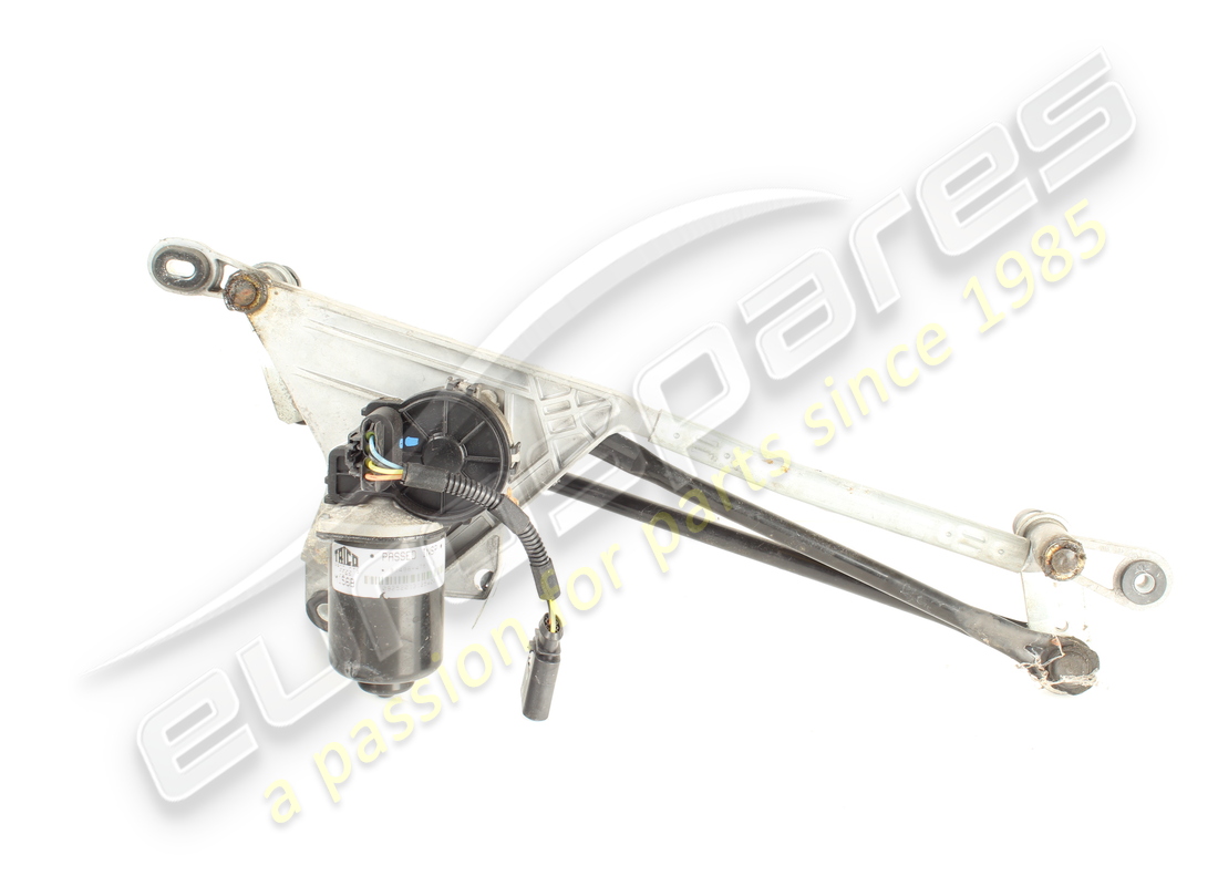 used maserati windscreen wiper assembly. part number 670001639 (2)