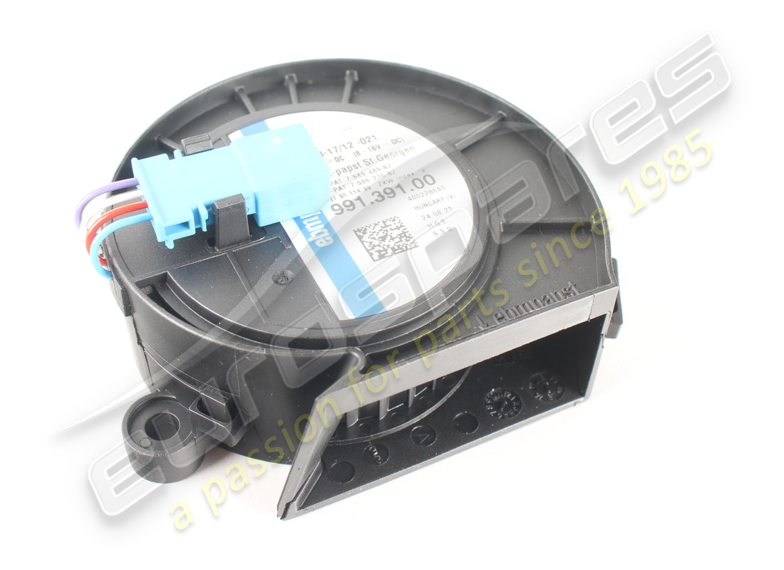 NEW PORSCHE FAN FOR HEADLAMPS. PART NUMBER 99163139100 (3) new porsche fan for headlamps. part number 99163139100 (3)